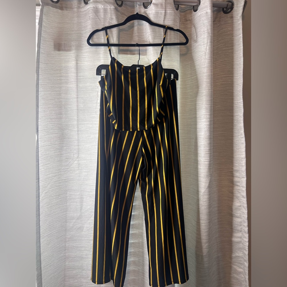 Two piece set